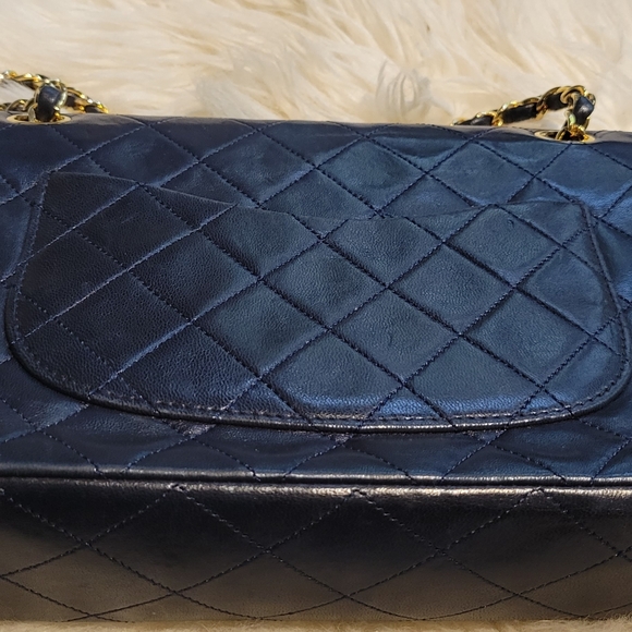 Chanel Quilted Lambskin Dark Blue Classic Double Flap Medium Bag Gold Hardware - Picture 4 of 16